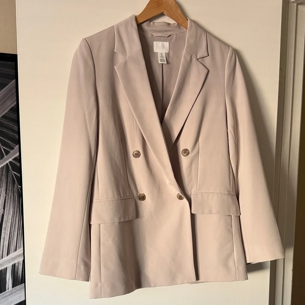 H&M Light Beige Double-Breasted Blazer - Picture 2 of 3